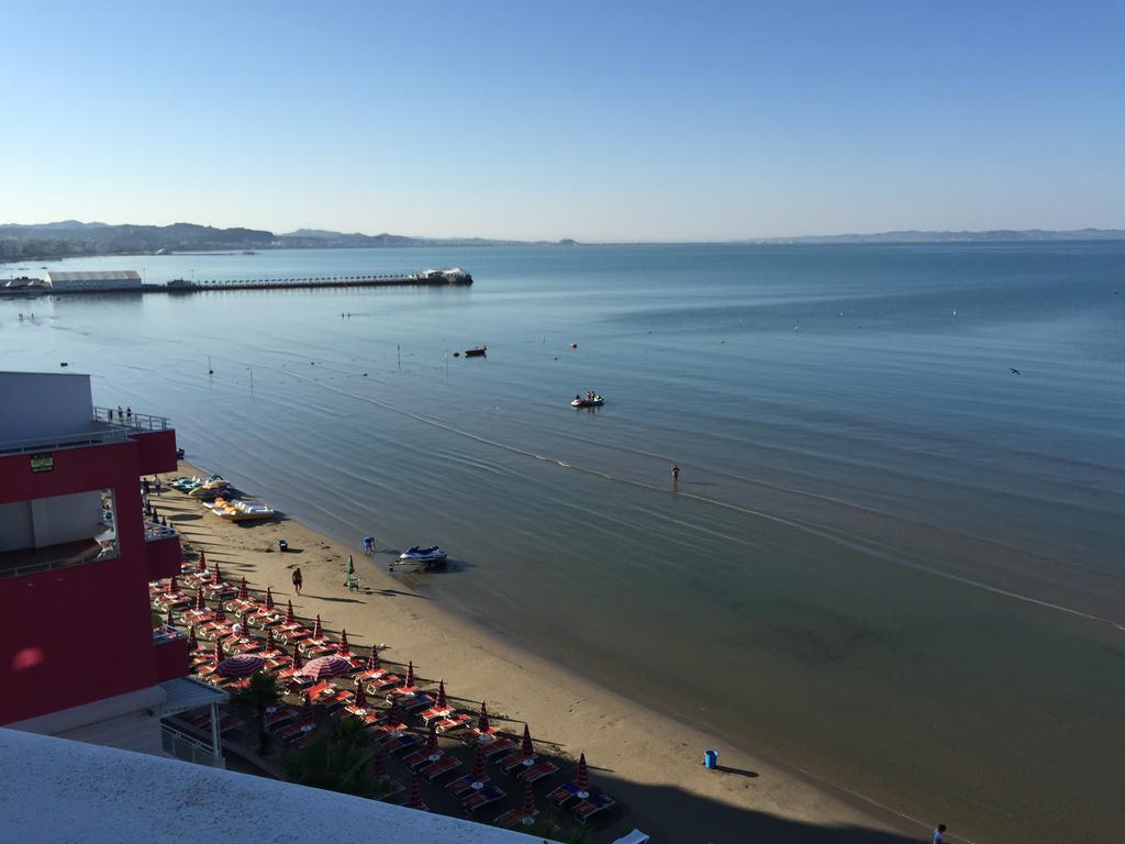 Hotel Bel Conti Shkallnur