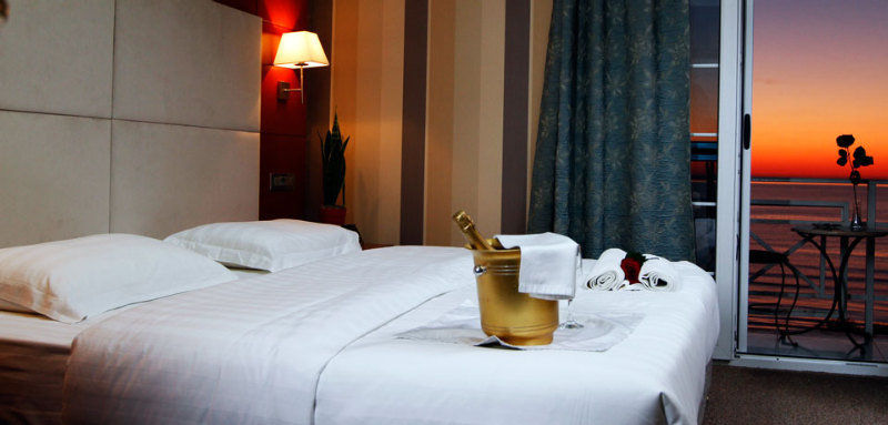 Bel Conti Hotell 4*
